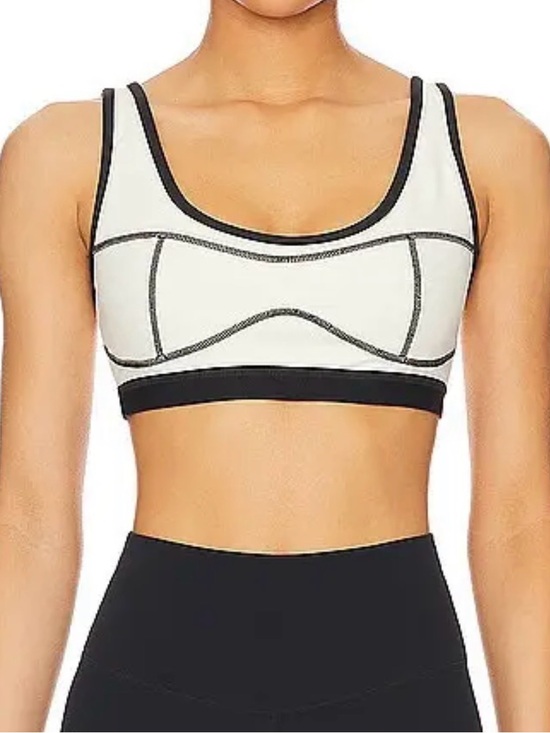 WeWoreWhat Other - We Wore What Contrast Sports Bra XS